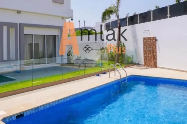 Villa meublée avec piscine à vendre à Tanja Balia – 652 m²