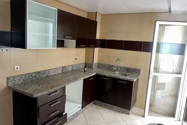 Appartement à louer 1 chambre – Tanja Balia
