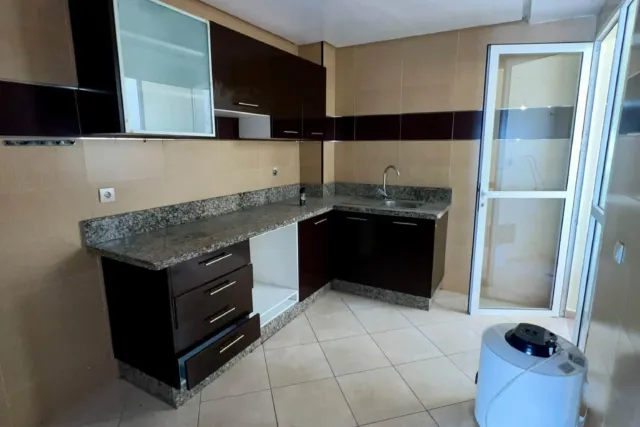 Appartement à louer 1 chambre – Tanja Balia