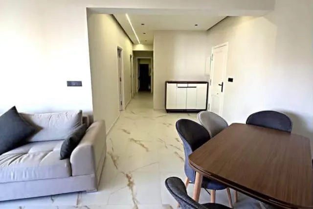 A louer 1 chambre – Tanja Balia