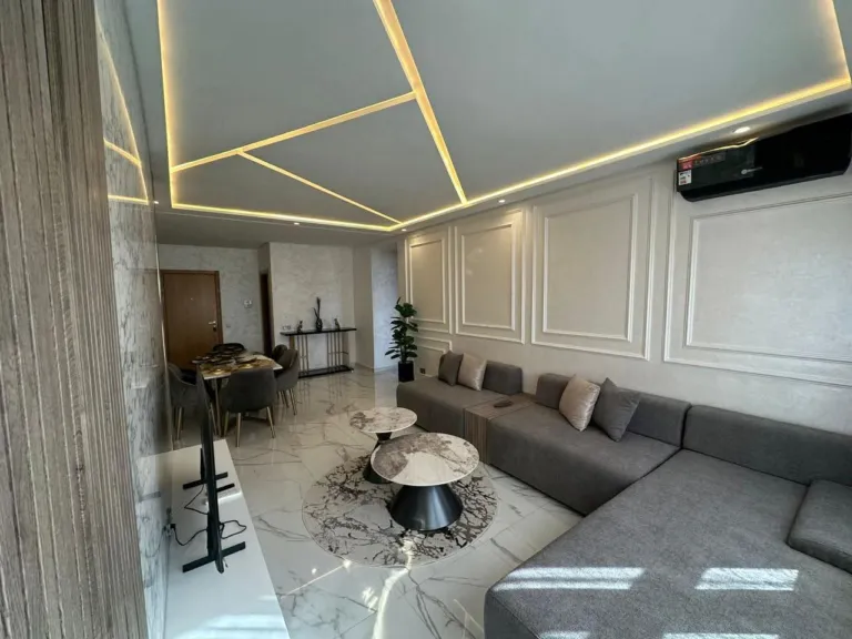 Appartement 100 m&sup2; &agrave; louer &agrave; Tanger &ndash; 2 chambres avec garage.