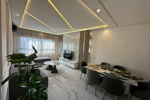 Appartement 100 m² à louer à Tanger – 2 chambres avec garage.