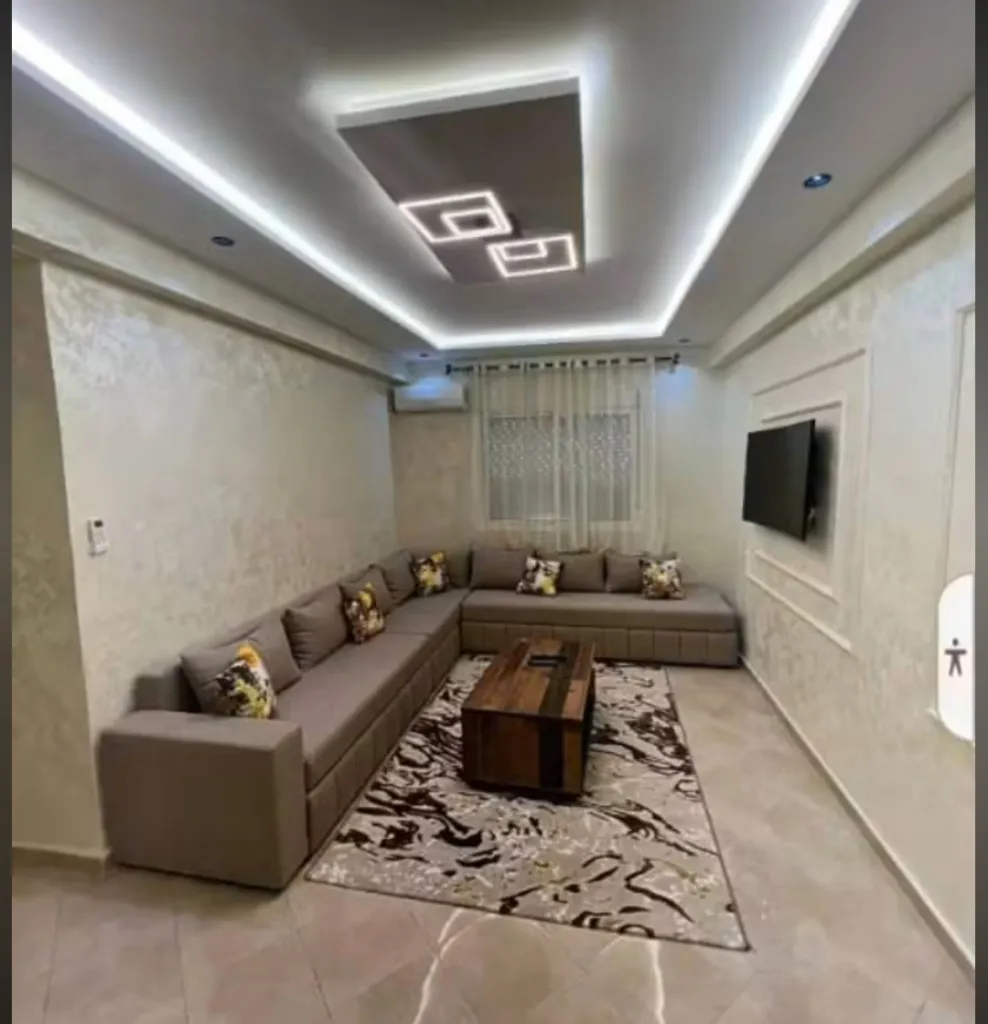 Appartement meublé à louer à Balia – 2 chambres, proche gare TGV | شقة مفروش للكراء balia – 2 غرف, proche gare tgv