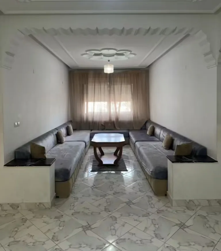 Appartement meublé à louer longue durée à Branes, à proximité de l’école Arsalane