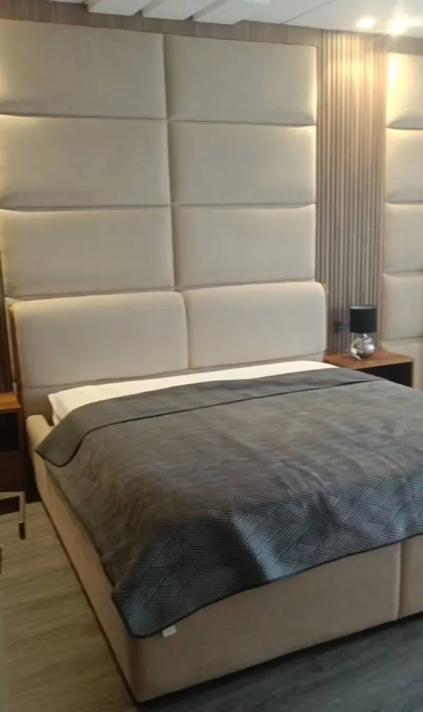 &Agrave; LOUER &ndash; APPARTEMENT MEUBL&Eacute; HAUT STANDING &Agrave; MALABATA | للكراء &ndash; شقة مفروش فاخر مالاباطا