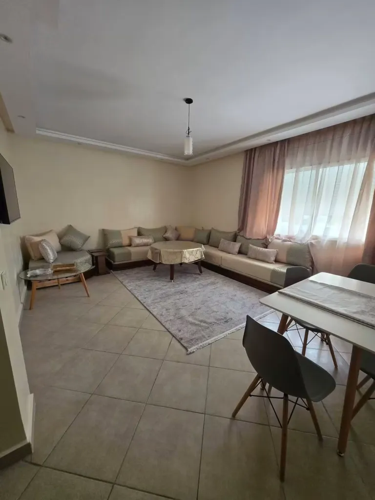 Appartement meubl&eacute; &agrave; louer &agrave; Lotinord &ndash; 84 m&sup2; 2 chambres et 2 balcons