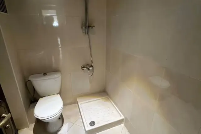 Appartement 2 chambre semi meublé à Ahlan