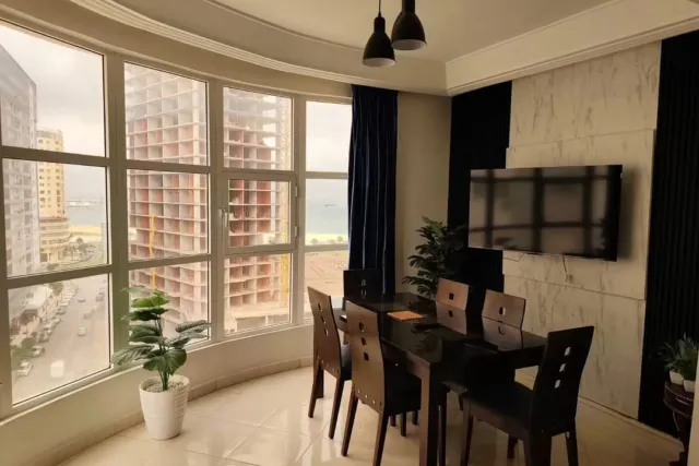Appartement Meublé de Standing avec Vue sur Mer à Louer – Corniche / Gare