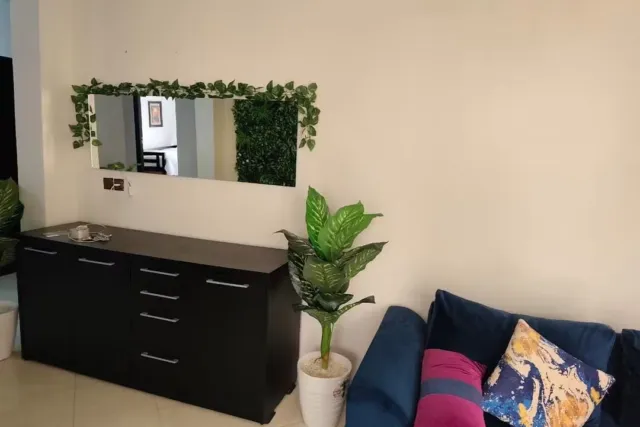 Appartement Meublé de Standing avec Vue sur Mer à Louer – Corniche / Gare