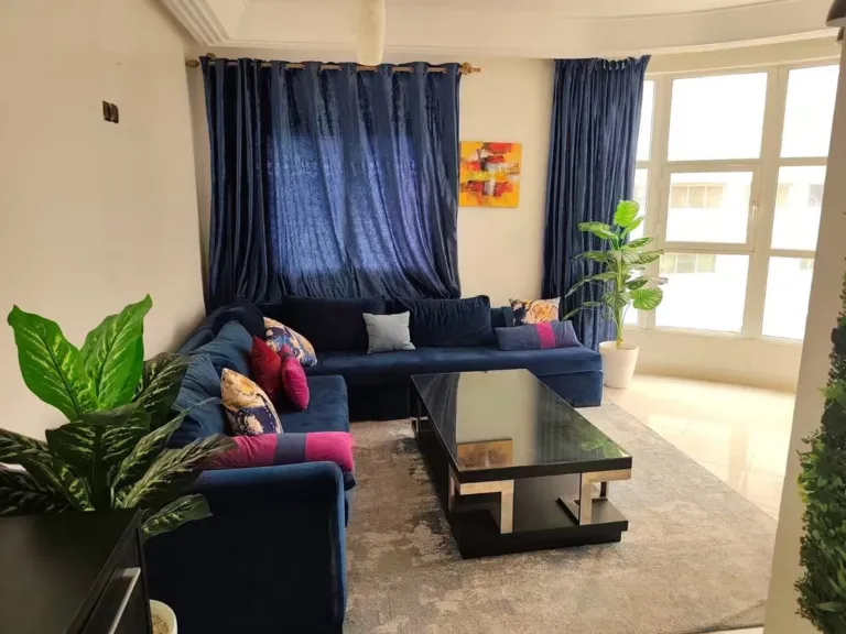 Appartement Meublé de Standing avec Vue sur Mer à Louer – Corniche / Gare