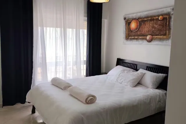 Appartement Meublé de Standing avec Vue sur Mer à Louer – Corniche / Gare