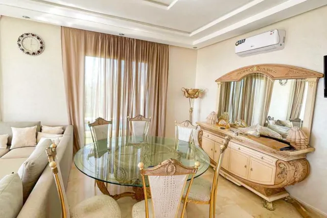 Villa de Luxe Vue Sur Mer avec Piscine Privée & Gym à Louer – Achakar