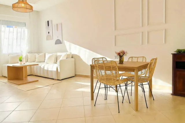 Studio Meublé de 44 m² à Vendre – Place Mozart, Centre-Ville