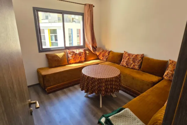 Appartement à louer 1 chambre – Tanja Balia