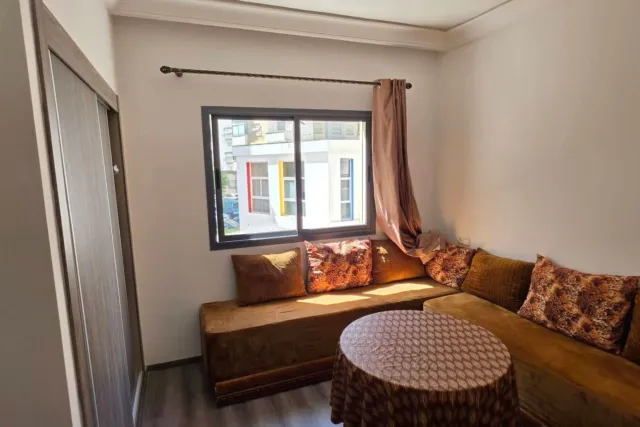 Appartement à louer 1 chambre – Tanja Balia