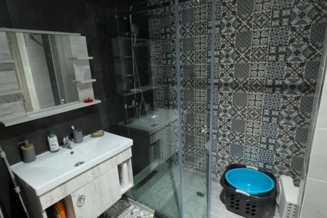 Appartement à louer 1 chambre – Tanja Balia